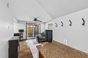 1302 Crestridge Ln N, Eagan, MN 55123 - Photo 31