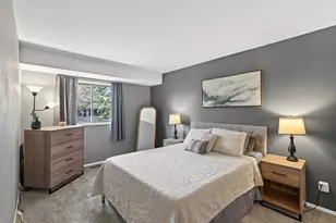 1302 Crestridge Ln N, Eagan, MN 55123 - Photo 23