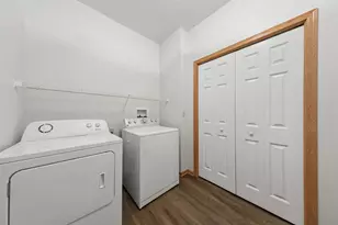 15130 Dutchman Way, Apple Valley, MN 55124 - Photo 33