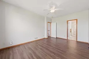15130 Dutchman Way, Apple Valley, MN 55124 - Photo 17