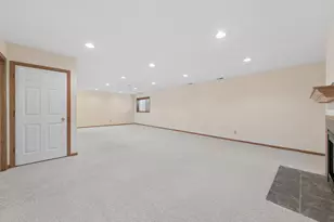 15130 Dutchman Way, Apple Valley, MN 55124 - Photo 23