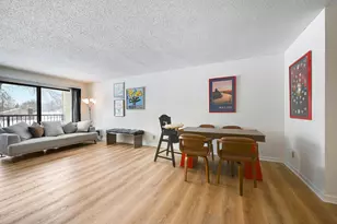 4 Pine Tree Dr, Arden Hills, MN 55112 - Photo 15