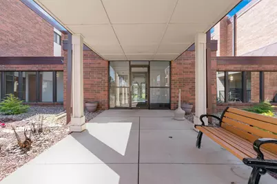 4 Pine Tree Drive #110, Arden Hills, MN 55112 - Photo 3