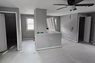 117 E 11th St, Fairmont, MN 56031 - Photo 11