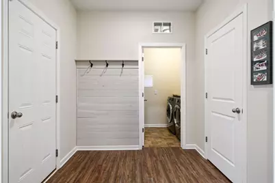 1900 Meridian Curve, Carver, MN 55315 - Photo 15