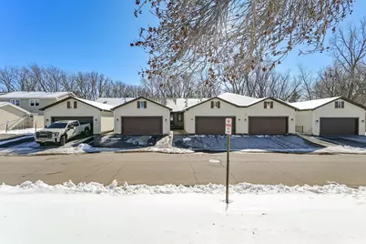 6742 Gretchen Lane N, Oakdale, MN 55128 - Photo 31