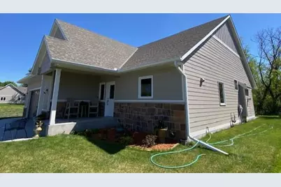 715 Jenks Avenue SW, Cokato, MN 55321 - Photo 5
