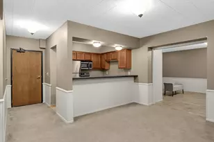 2727 W 43rd St, Minneapolis, MN 55410 - Photo 13