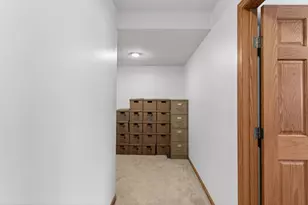 2739 Bandel Dr NW, Rochester, MN 55901 - Photo 33