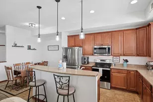 1846 Plymouth Ln, Chanhassen, MN 55317 - Photo 1