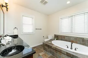 1520 Monterey Ln SW, Rochester, MN 55902 - Photo 17