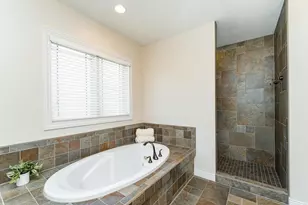 1520 Monterey Ln SW, Rochester, MN 55902 - Photo 19