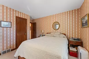 5024 Kent Ave, Edina, MN 55436 - Photo 9