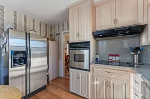 5024 Kent Ave, Edina, MN 55436 - Photo 21