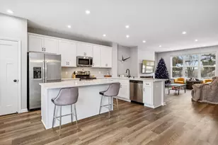 2280 Polar Wy, North Saint Paul, MN 55109 - Photo 7