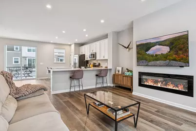 2280 Polar Way, North Saint Paul, MN 55109 - Photo 5