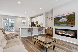 2280 Polar Wy, North Saint Paul, MN 55109 - Photo 5