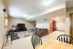 2915 Lake Vista Dr NW, Rochester, MN 55901 - Photo 11