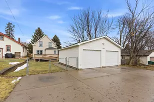 902 Dodd Rd, West Saint Paul, MN 55118 - Photo 35