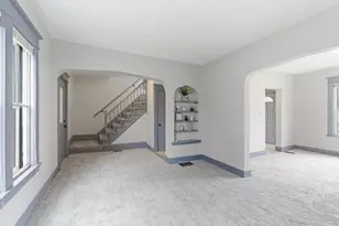 902 Dodd Rd, West Saint Paul, MN 55118 - Photo 9