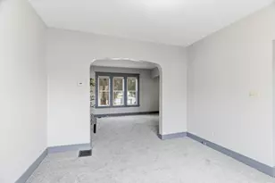 902 Dodd Rd, West Saint Paul, MN 55118 - Photo 13