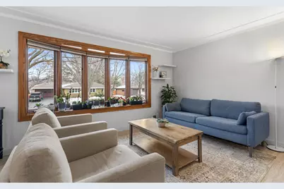 219 Demar Avenue, Shoreview, MN 55126 - Photo 5