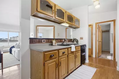 4302 13 1/2 Avenue S #F, Fargo,  58103 - Photo 11