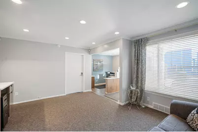 3826 W Broadway Avenue, Robbinsdale, MN 55422 - Photo 13