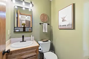 15716 Maple Island Ct, Burnsville, MN 55306 - Photo 13