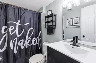 15716 Maple Island Ct, Burnsville, MN 55306 - Photo 17