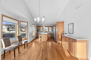 4660 Weston Woods Way, White Bear Township, MN 55127 - Photo 7