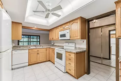 8441 Irwin Road #110, Bloomington, MN 55437 - Photo 9