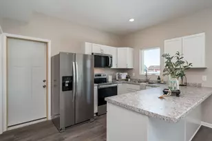 3120 & 3122 Noble Dr, Mankato, MN 56001 - Photo 9