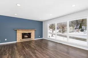 5912 Stoneybrook Dr, Minnetonka, MN 55345 - Photo 5