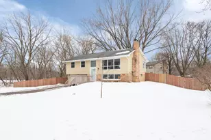 5912 Stoneybrook Dr, Minnetonka, MN 55345 - Photo 1