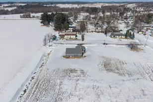 318 W Walnut St, Strum, WI 54770 - Photo 37