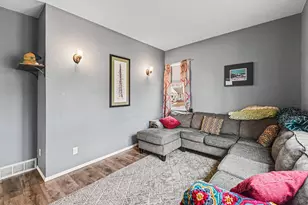 219 N Donaldson St, Luverne, MN 56156 - Photo 11