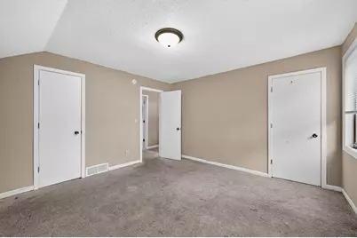 376 Erie Street, Saint Paul, MN 55102 - Photo 13