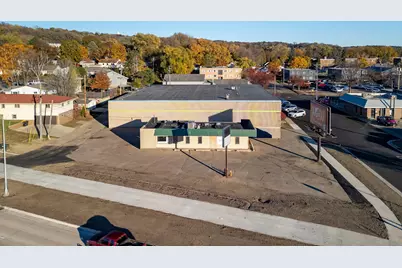 1600 Broadway Avenue N, Rochester, MN 55906 - Photo 3