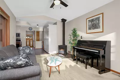 3 Oakview Court, Birchwood Village, MN 55110 - Photo 15