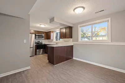 1076 Sibley Street S, Shakopee, MN 55379 - Photo 7