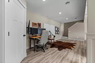 19719 Henning Ave, Lakeville, MN 55044 - Photo 51