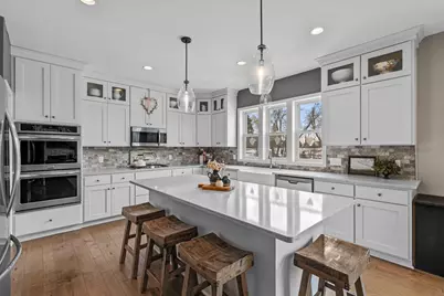 19719 Henning Avenue, Lakeville, MN 55044 - Photo 13