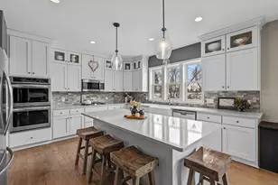 19719 Henning Ave, Lakeville, MN 55044 - Photo 13