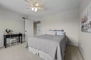 19719 Henning Ave, Lakeville, MN 55044 - Photo 41