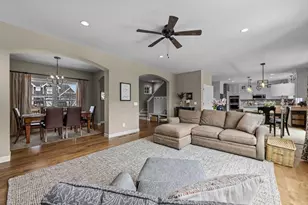 19719 Henning Ave, Lakeville, MN 55044 - Photo 5