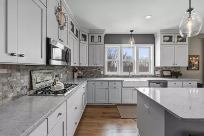 19719 Henning Avenue, Lakeville, MN 55044 - Photo 17