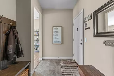 19719 Henning Avenue, Lakeville, MN 55044 - Photo 25