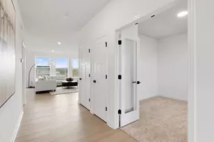 905 Milborne Ln NW, Rochester, MN 55901 - Photo 5