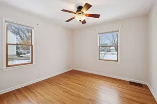 2820 Maryland Ave S, Saint Louis Park, MN 55426 - Photo 15